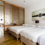 公寓式酒店 Marnix360apartments Design 4*